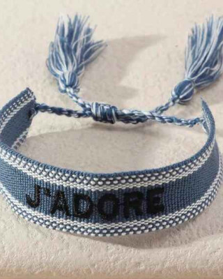 Гривна Jadore в цвят Blue